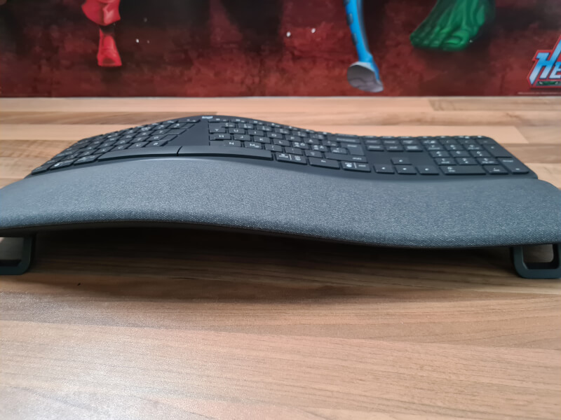 Logitech M575 K860 keyboard reuse mouse ERGO plastic ergonomic.jpg